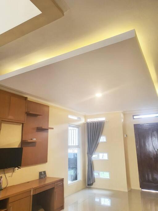 Villa Cozy / Rumah Sejuk View Bandung